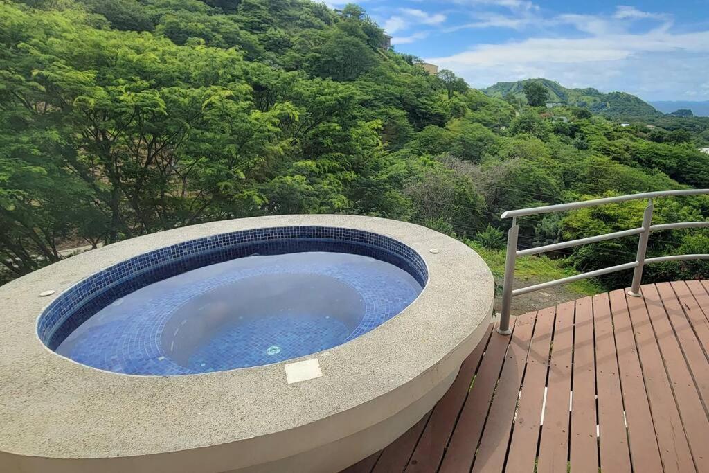 Ocean View House Of Winds W Private Jacuzzi #1 Holiday home Coco