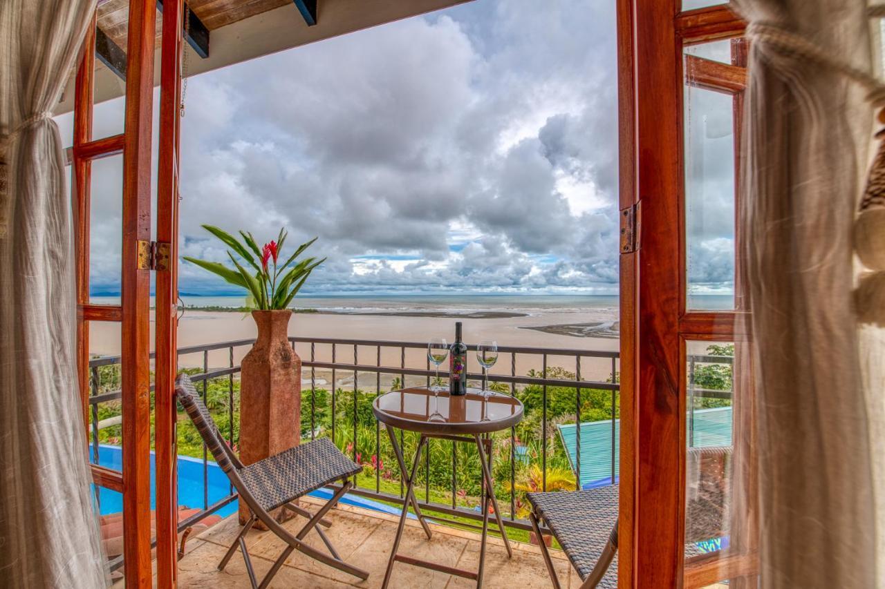 Hotel El Castillo Luxury Boutique Hotel- (adults Only) Ojochal