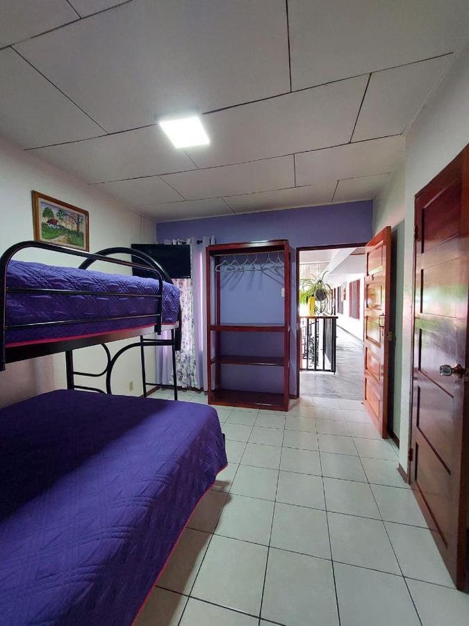 Pez Gallo Hotel Golfito