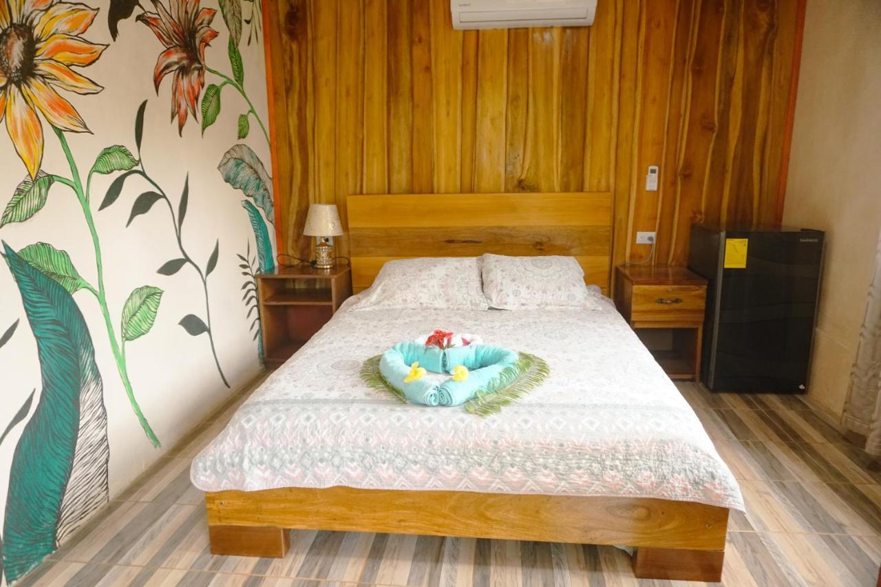 Hotel Gitana Corcovado, Y Tour Operador