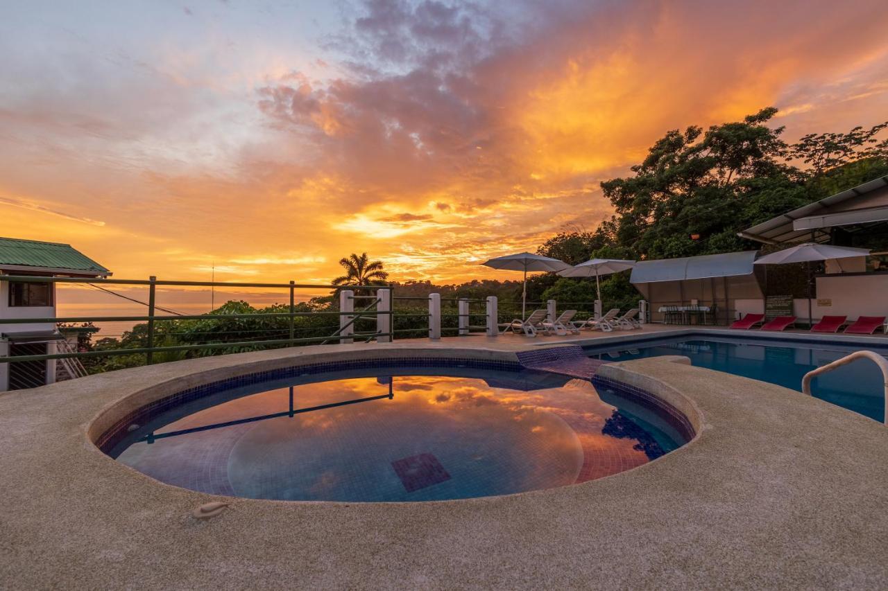 Villas De La Selva Hotel