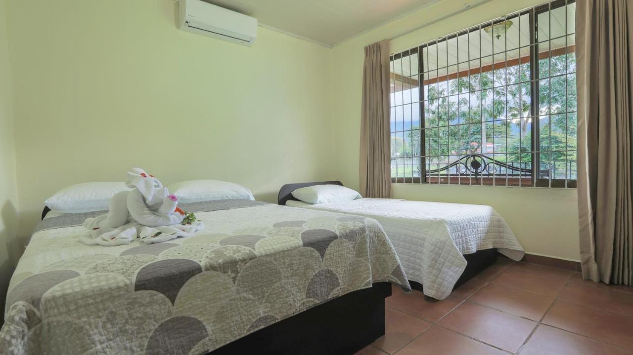 Condo's Vista Al Volcan 3*