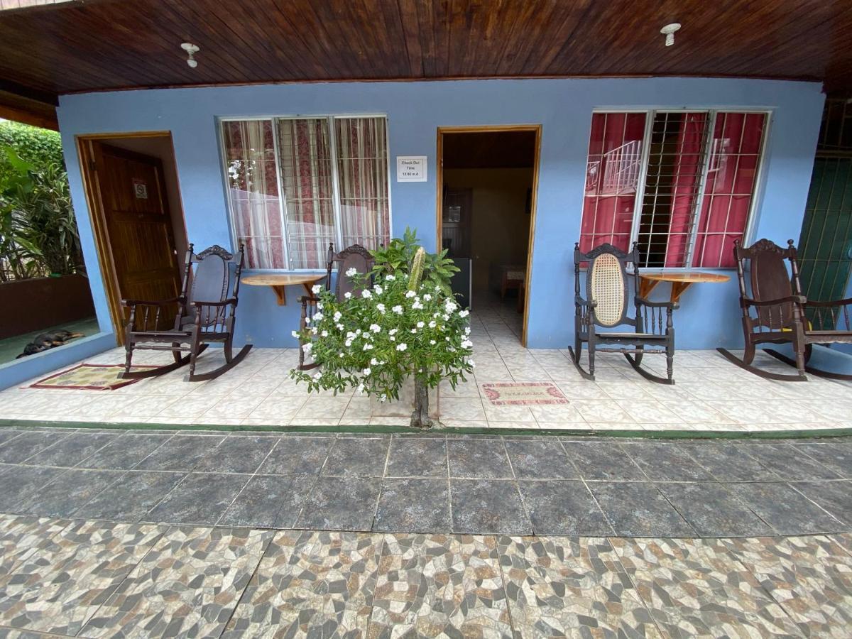 Cabinas Palmas Del Sol La Fortuna