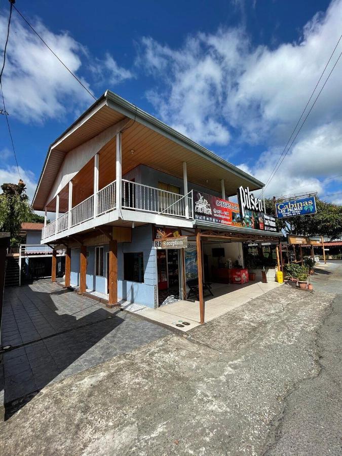 Bed & Breakfast Cabinas Palmas Del Sol