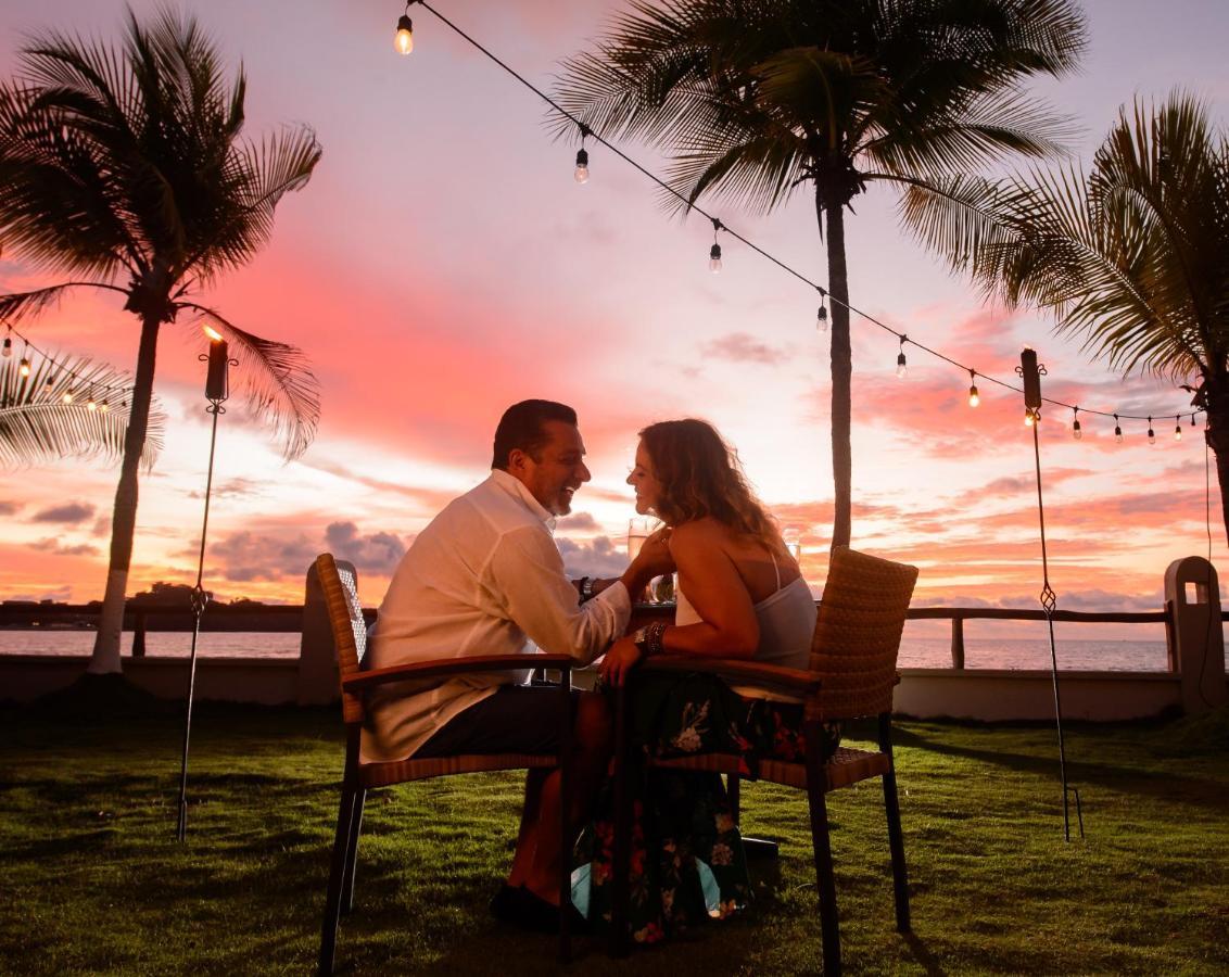 Bahia Del Sol Beach Front Boutique