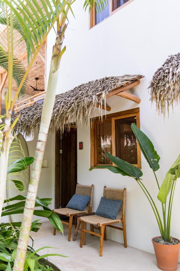 Hotel The Nomadic