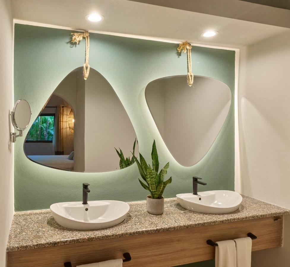 Cala Luna Boutique & Resort 4*