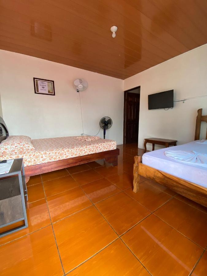 Cabinas Palmas Del Sol