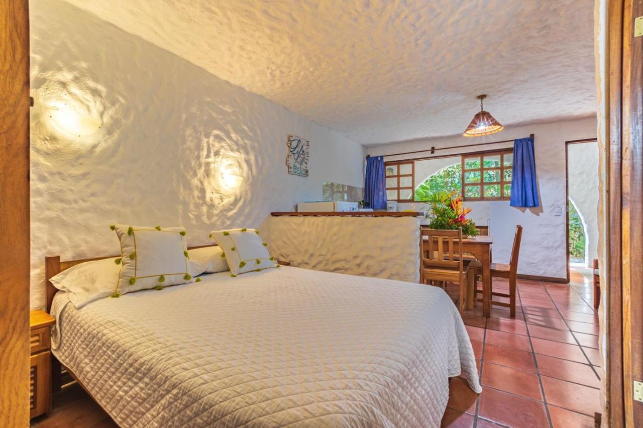 Ola Bonita Beachfront Hotel Playa Hermosa (Puntarenas)