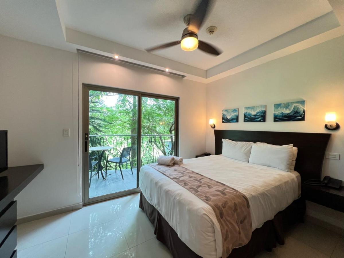 Hotel Oceano Boutique & Bistro 4*