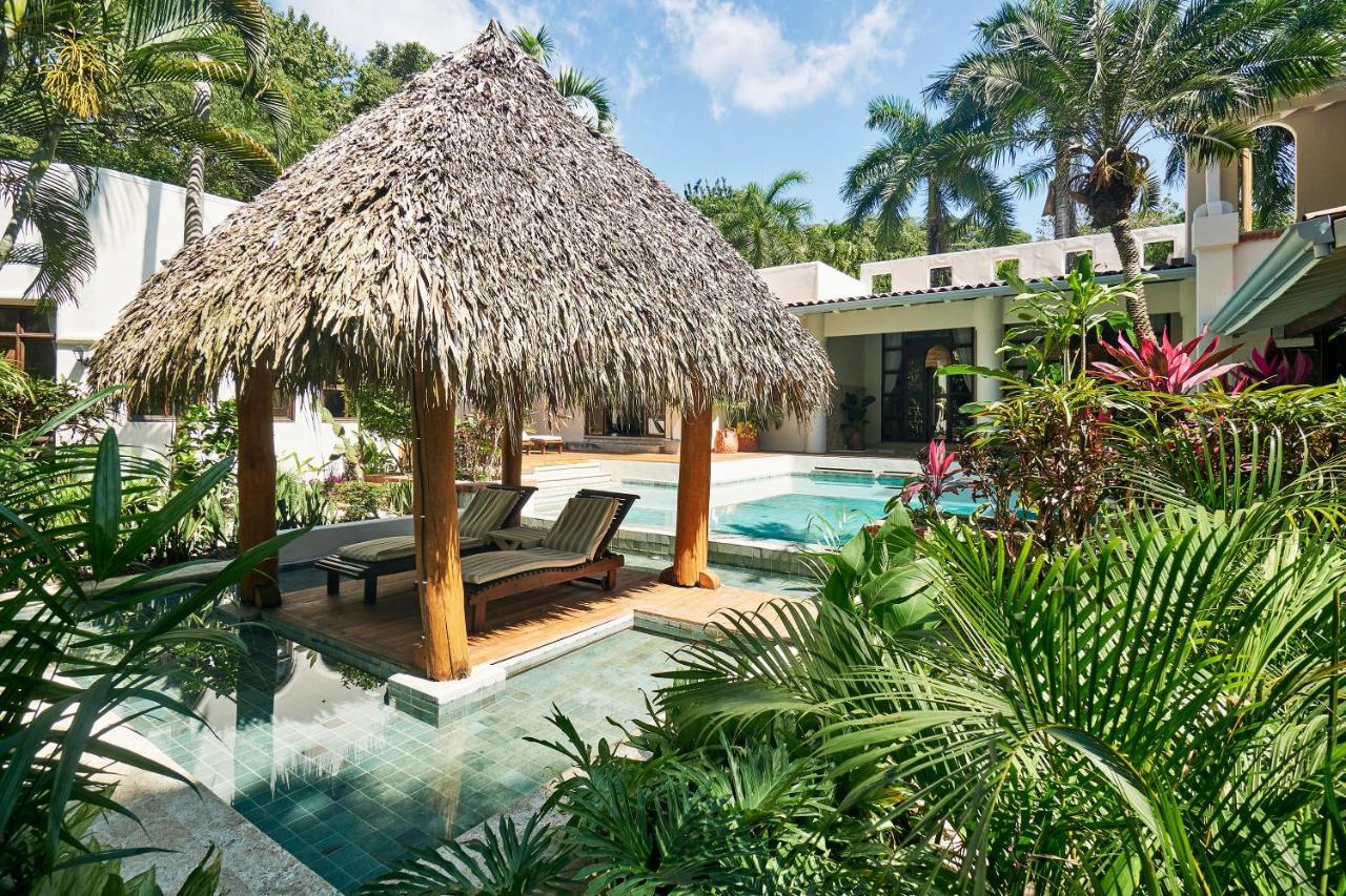 Paradise Hotel 5*
