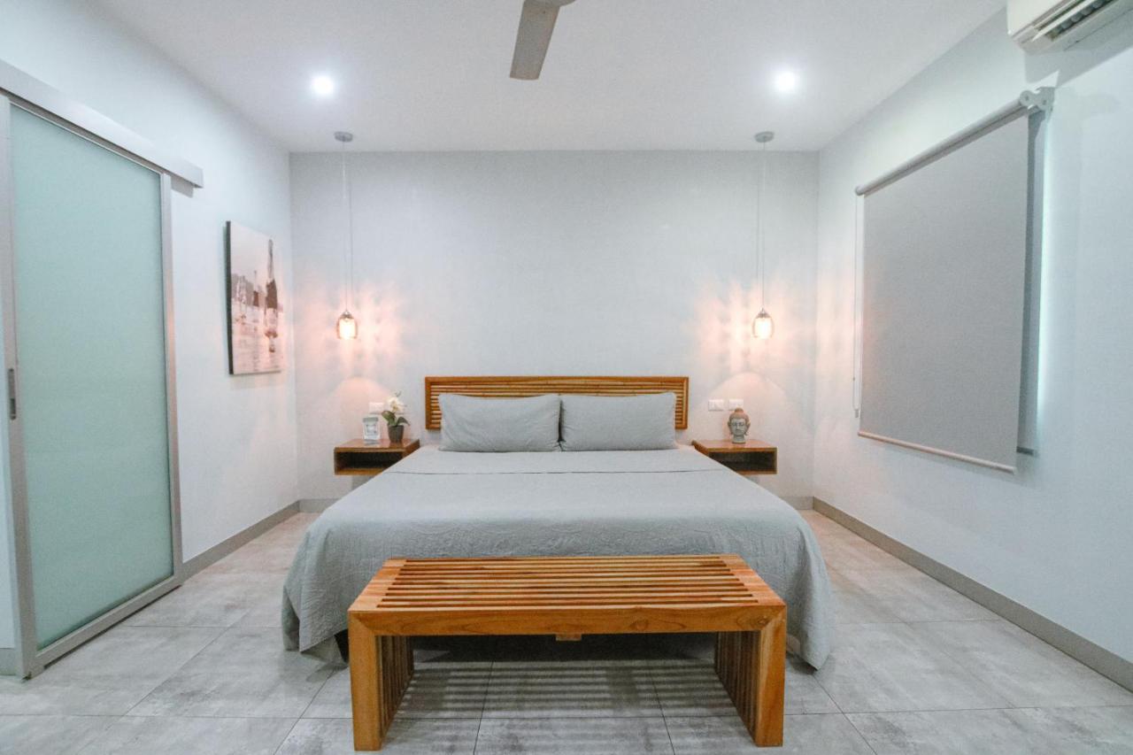 Bay Boutique Hotel, & (adults Only) Hotel