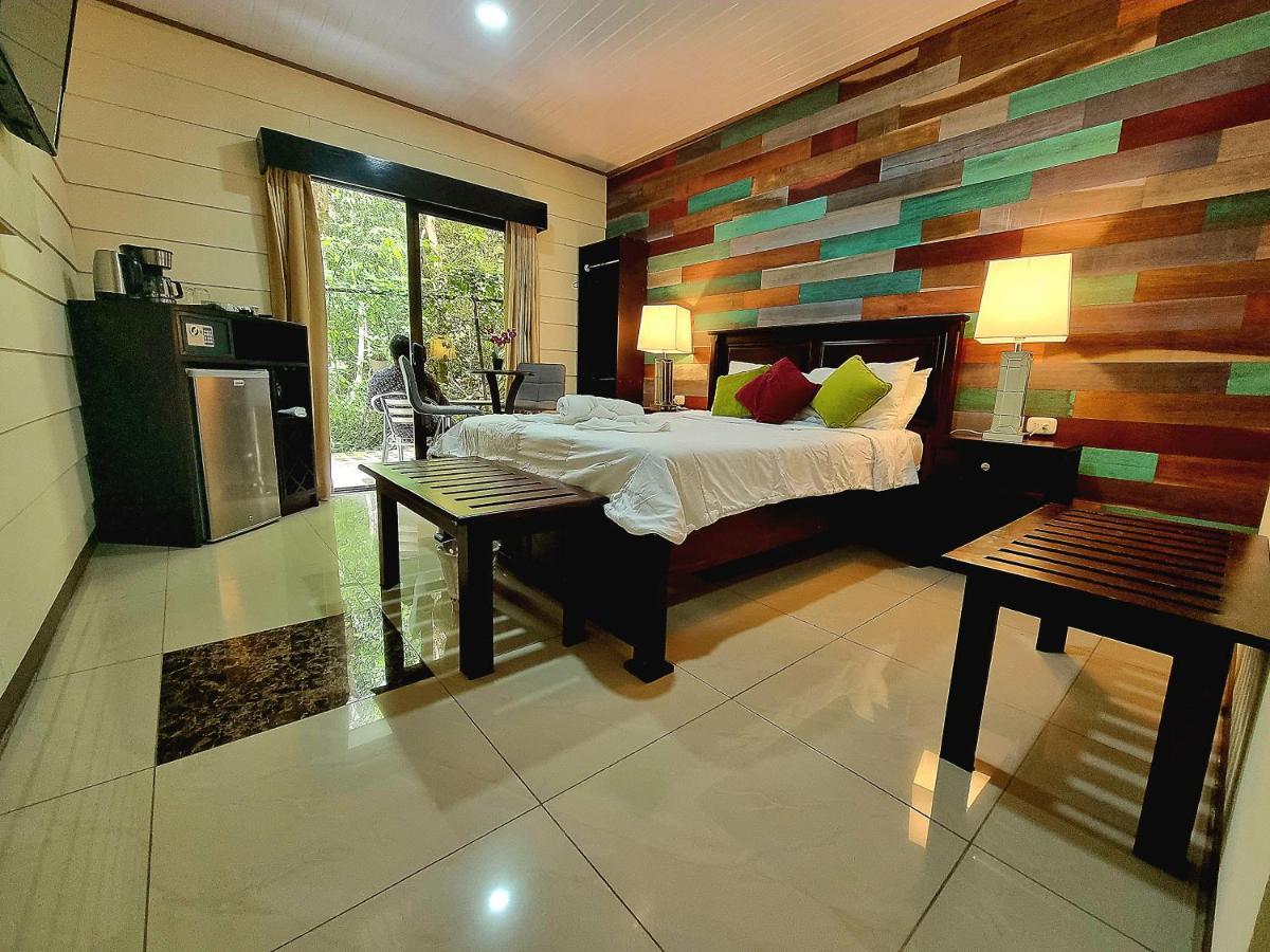 Bed & Breakfast Calathea