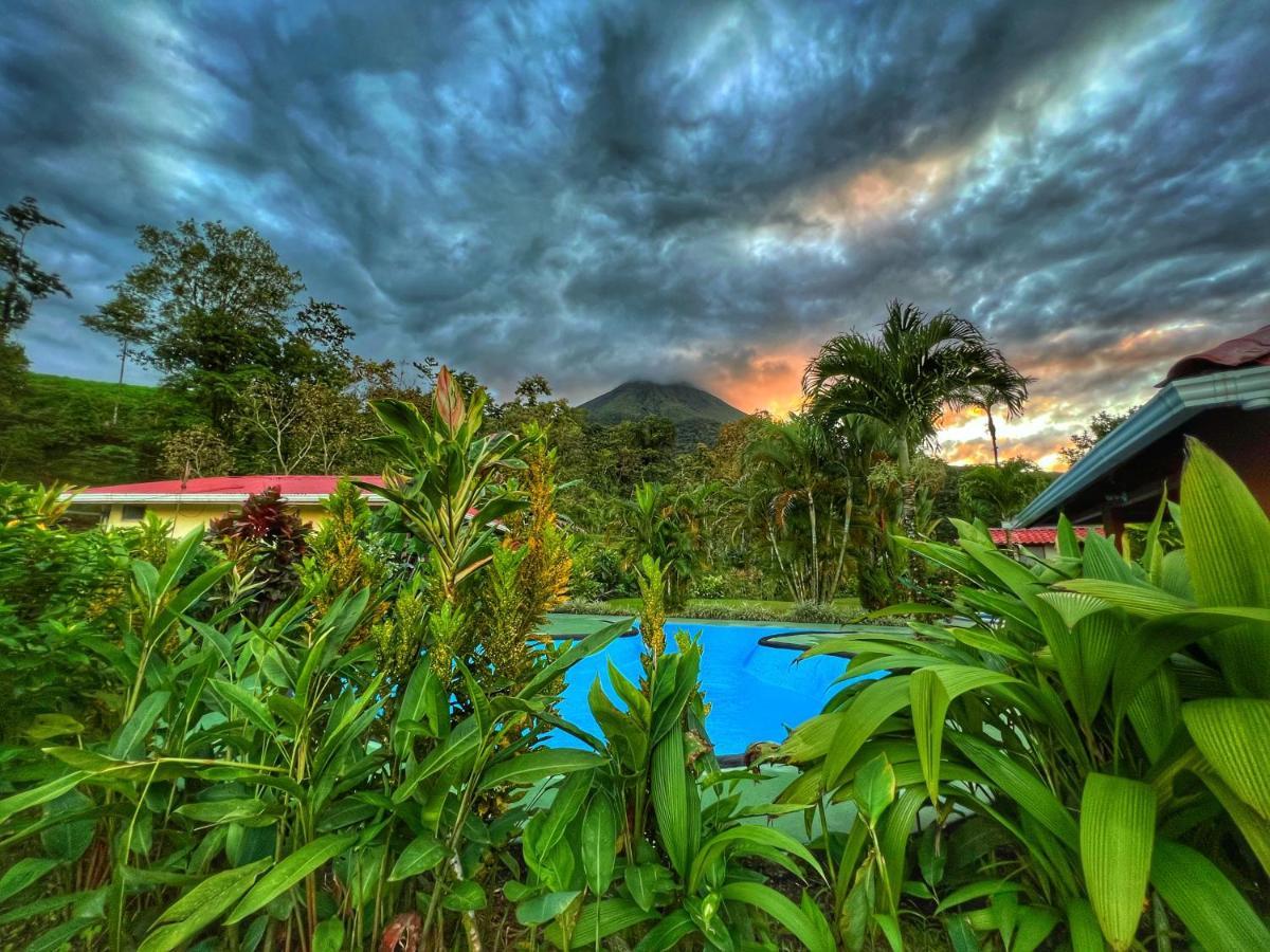 Hotel Loma Real Hot Springs 2*