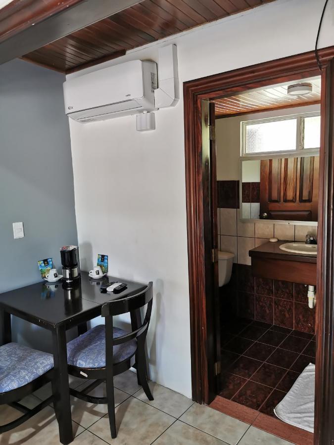 Hotel Puerto San Luis *
