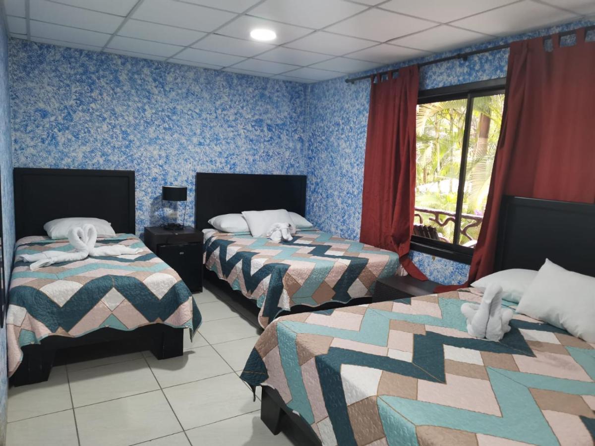 Palmera Real Hot Springs Hotel 2*