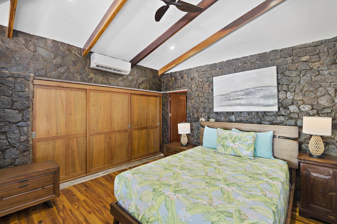 Playa Potrero - Beachfront Villa, Big Private Pool - Casa Bella Catalina Holiday home Potrero (Guanacaste)