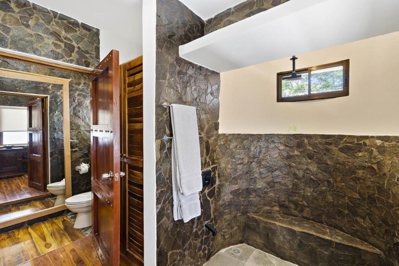 Playa Potrero - Beachfront Villa, Big Private Pool - Casa Bella Catalina Holiday home Potrero (Guanacaste)