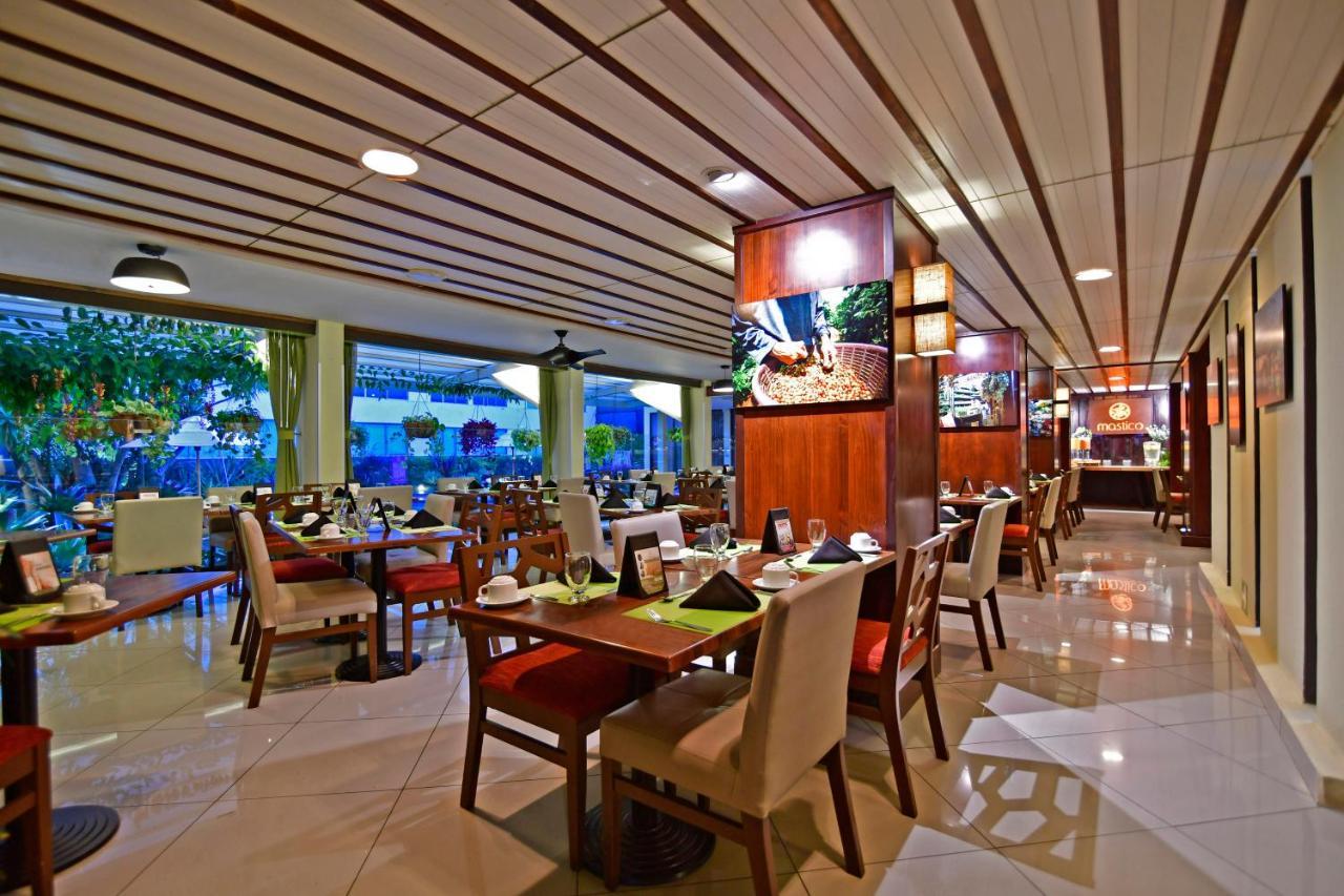 Autentico 4*