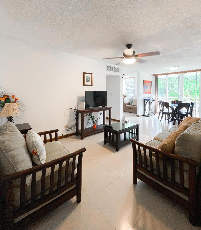 Apartment Costa Linda Walking Distance To The