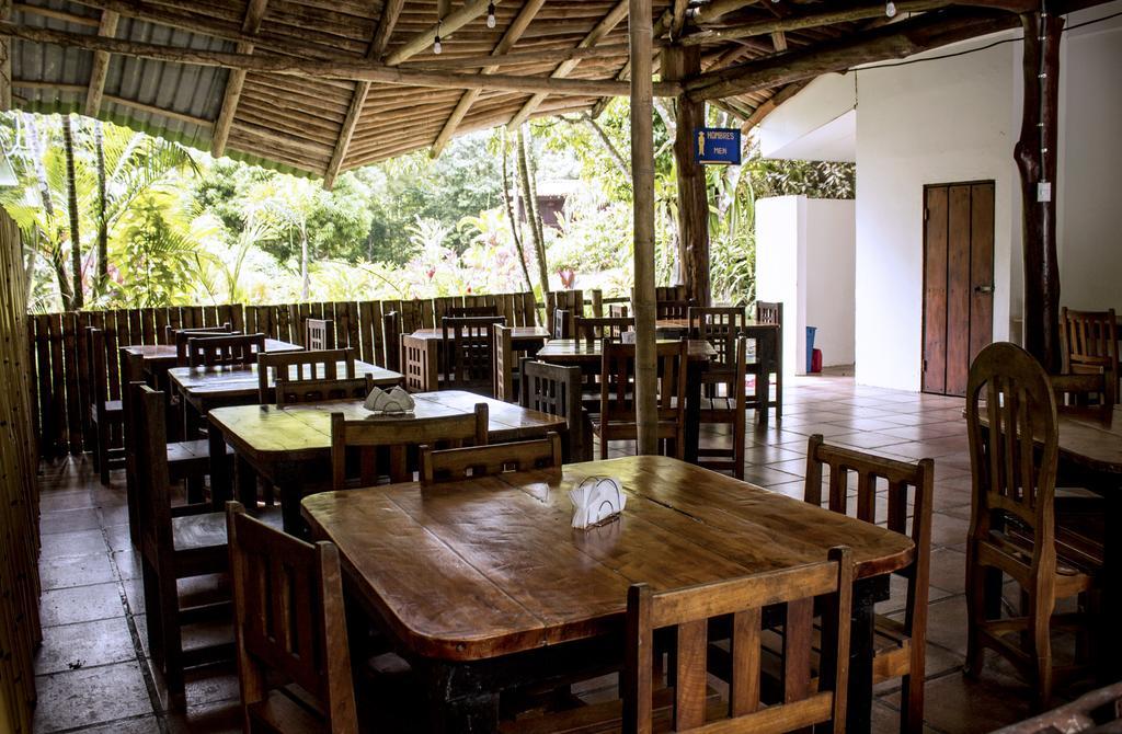 Hostel Manuel Antonio Hostel Resort
