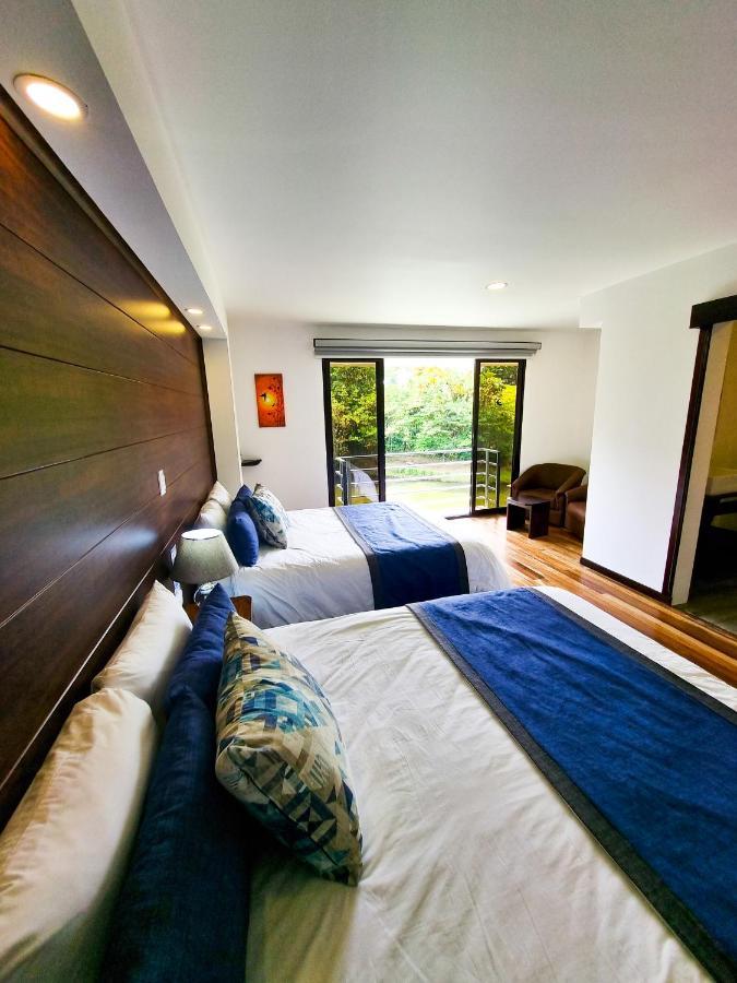 Hotel Burbi