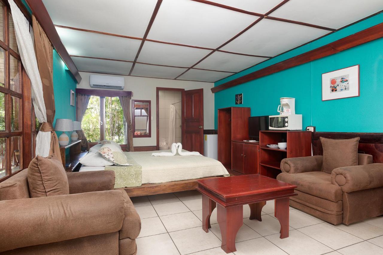 Mar De Luz Hotel Jaco