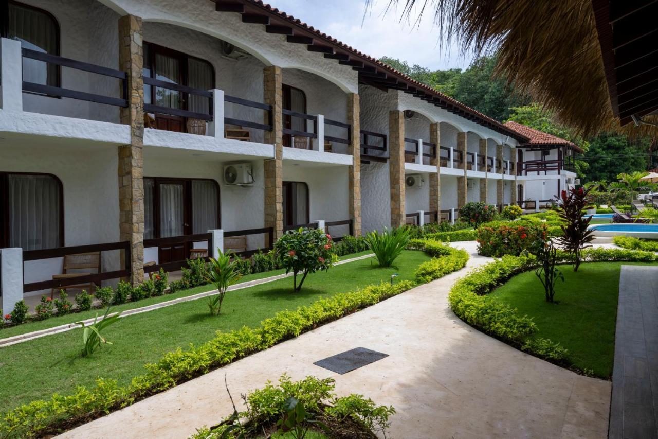 Hotel Fuego Del Sol Beachfront 3*