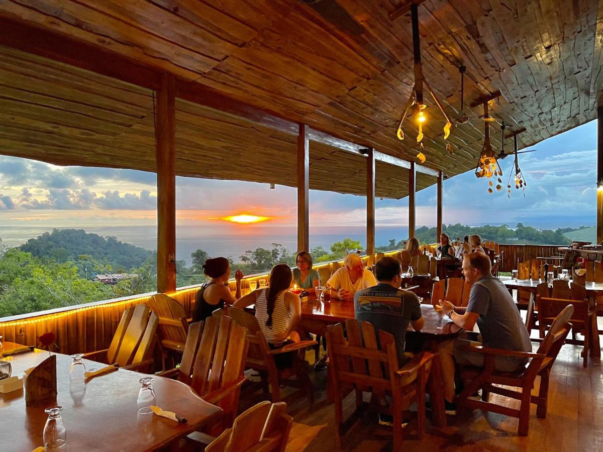 Pura Natura Lodge *