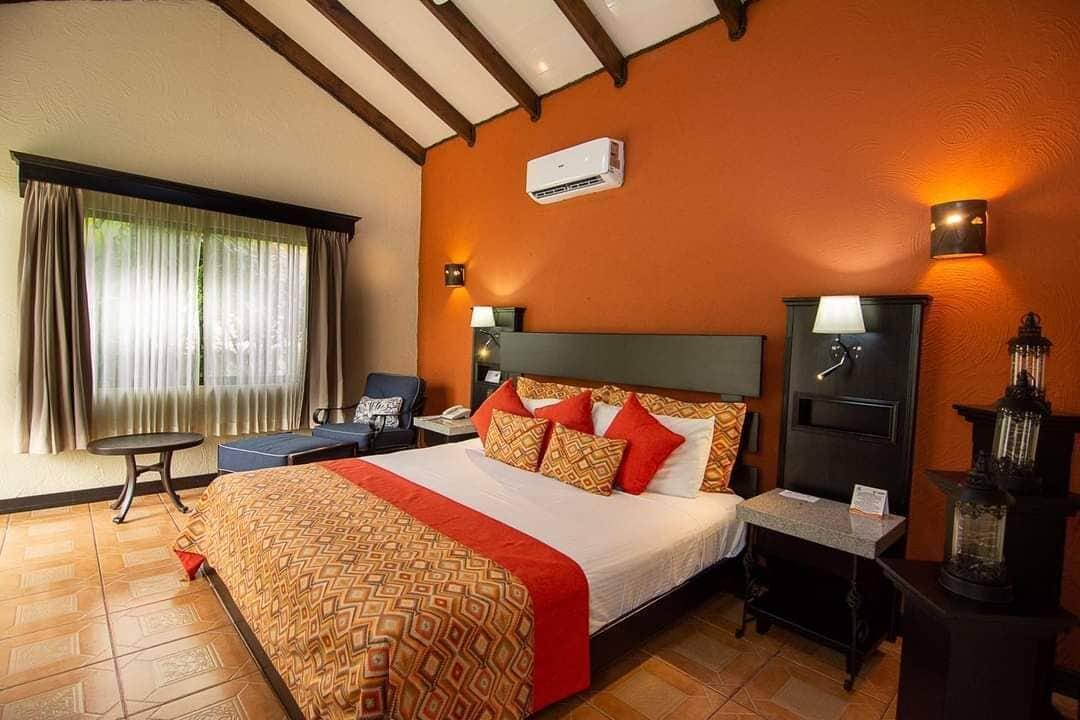 Hotel Arenal Springs & 5*