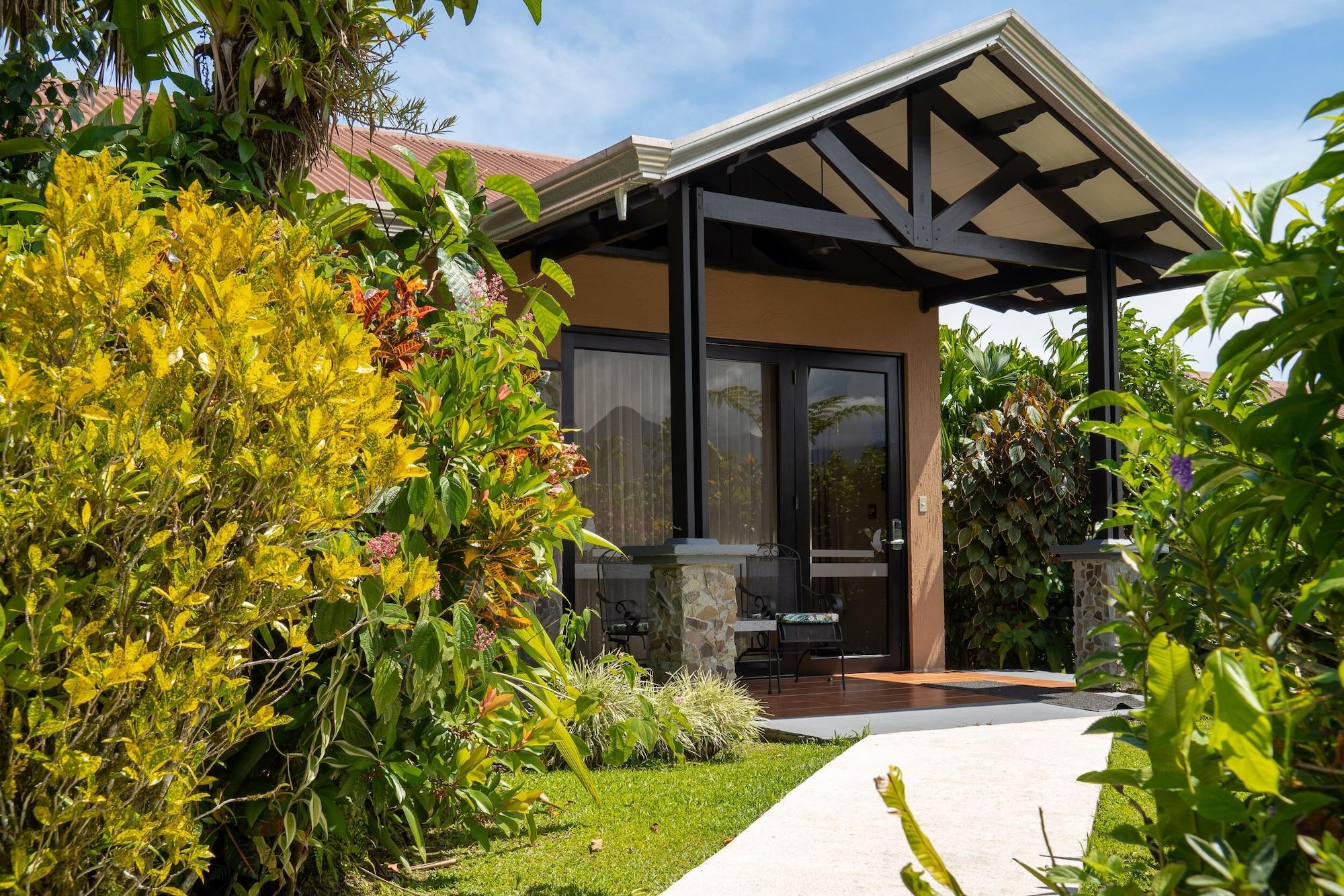 Hotel Arenal Springs & La Fortuna