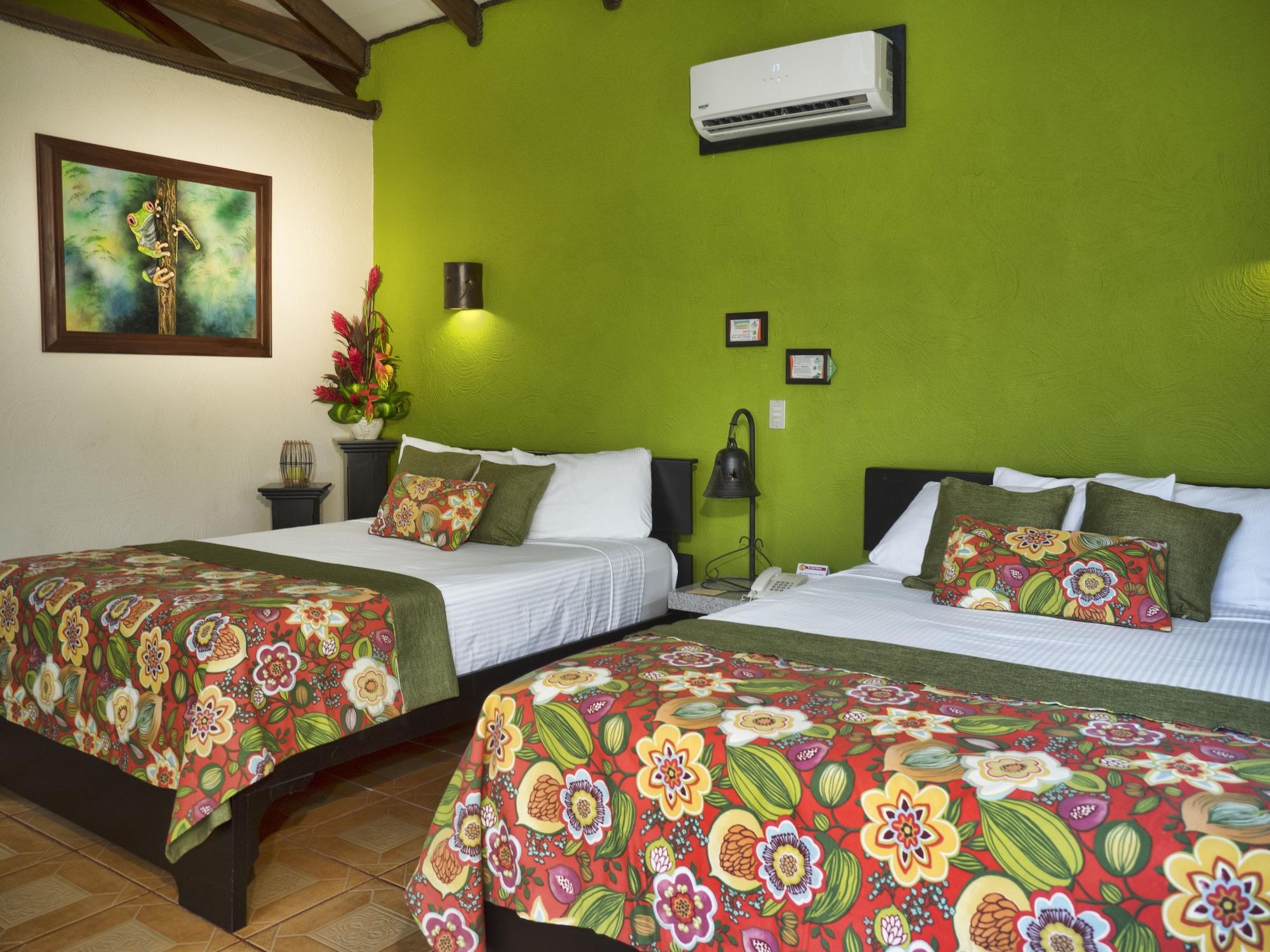 Arenal Springs & Hotel