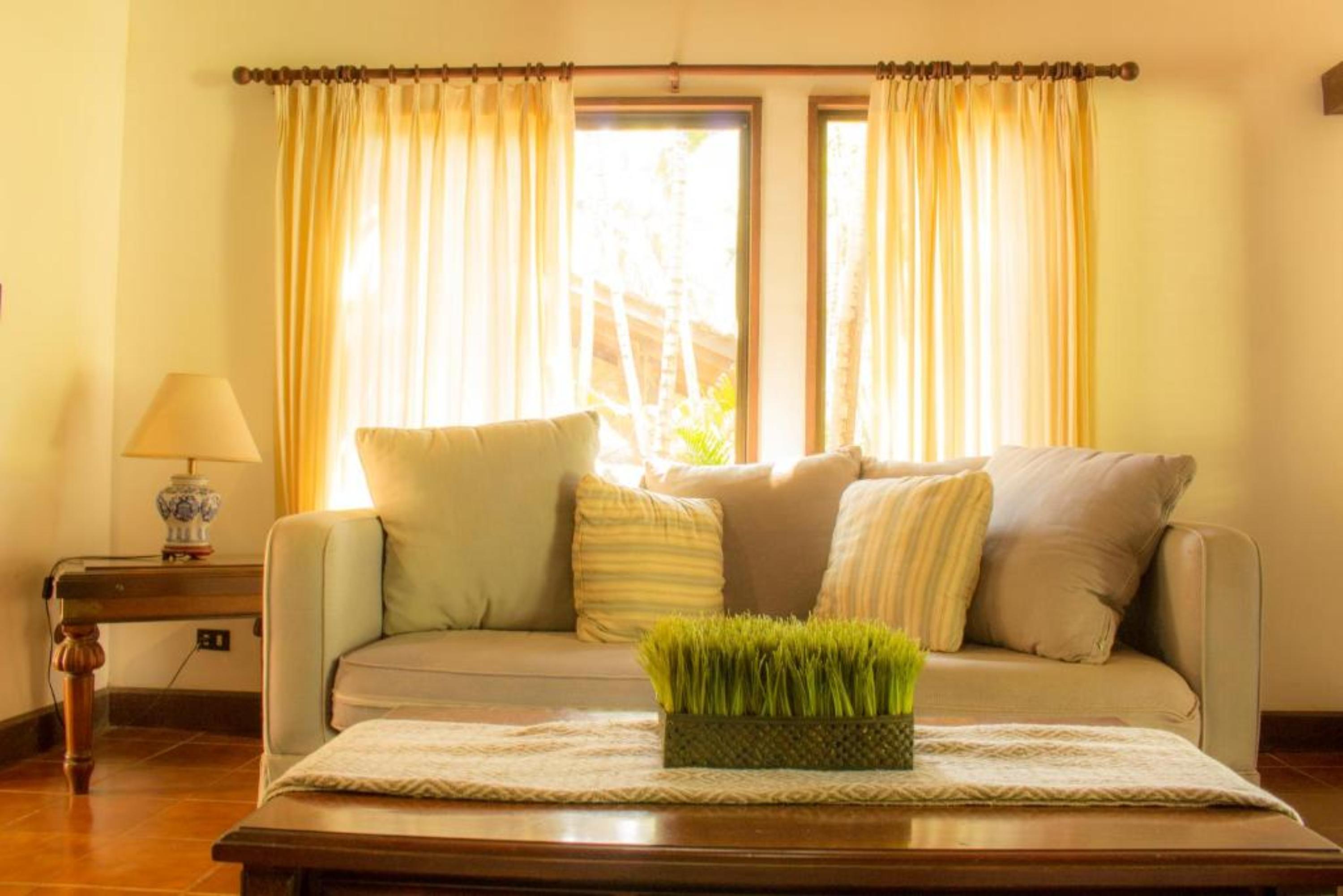 Hacienda La Pacifica Eco-lodge