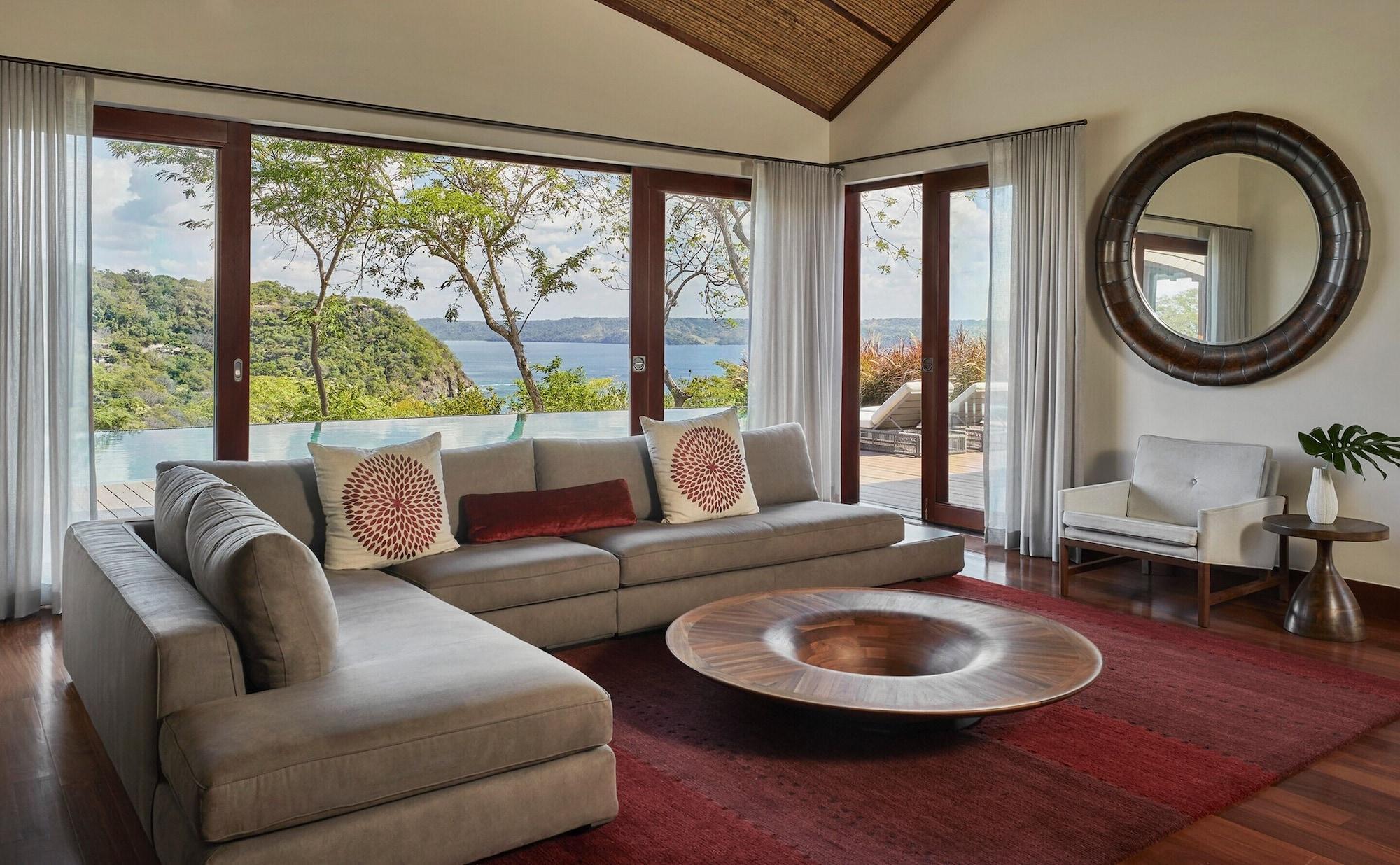 Four Seasons Peninsula Papagayo, Costa Rica 5*