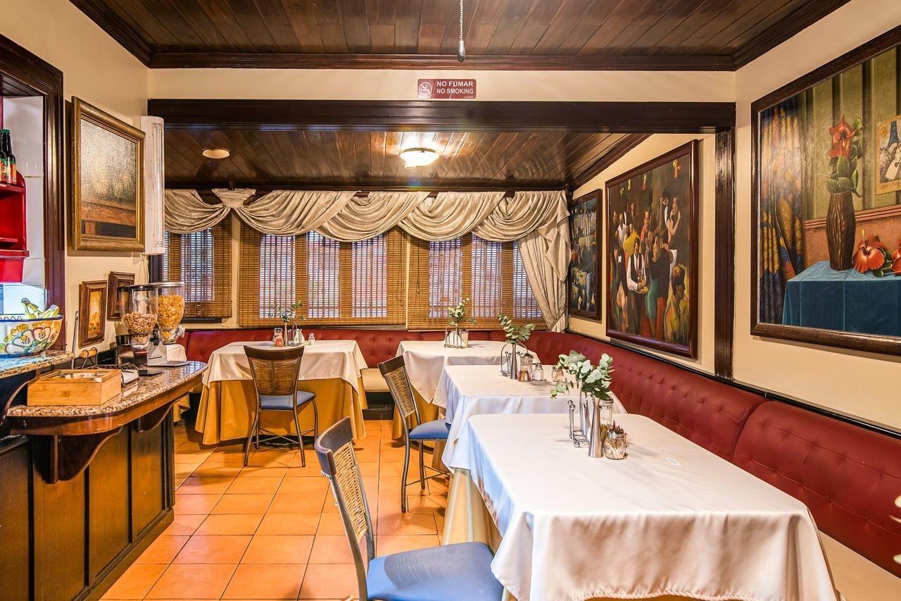 Casa Roland Hotel