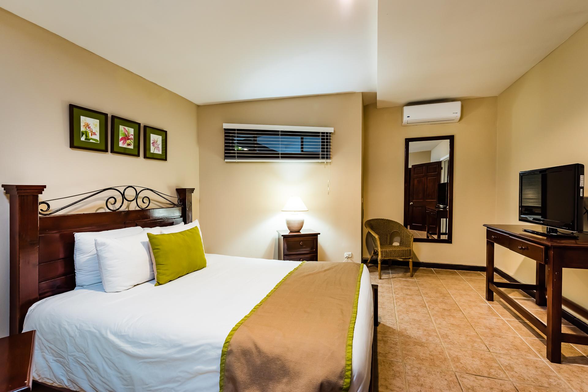 Bahia Del Sol Beach Front Boutique Hotel 4*