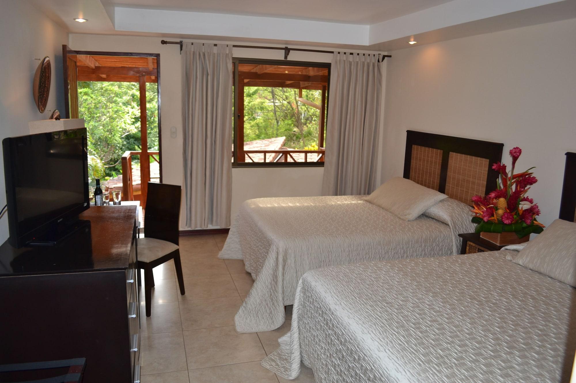 Hotel Arco Iris Tamarindo