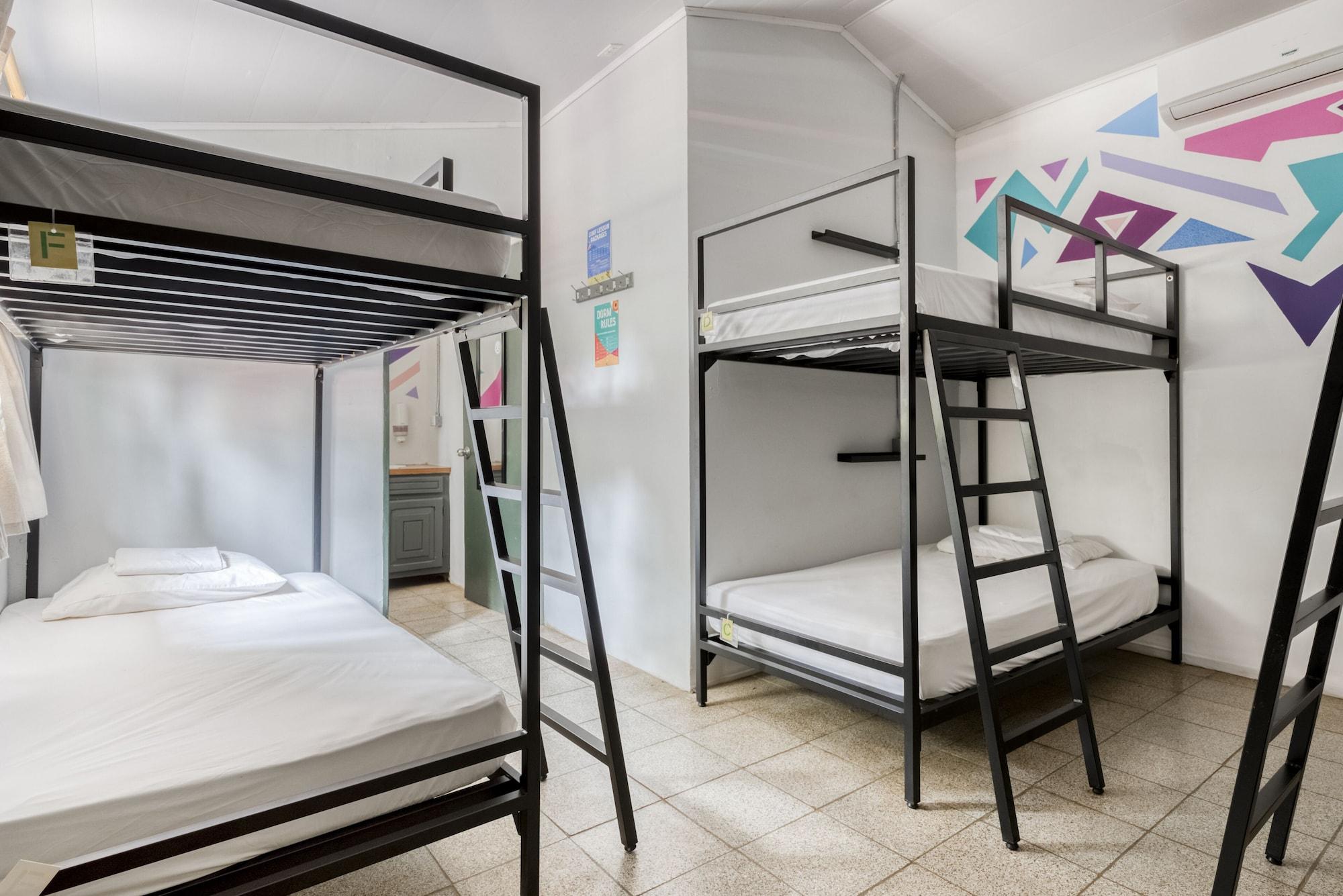 Slumber Party 3* Tamarindo