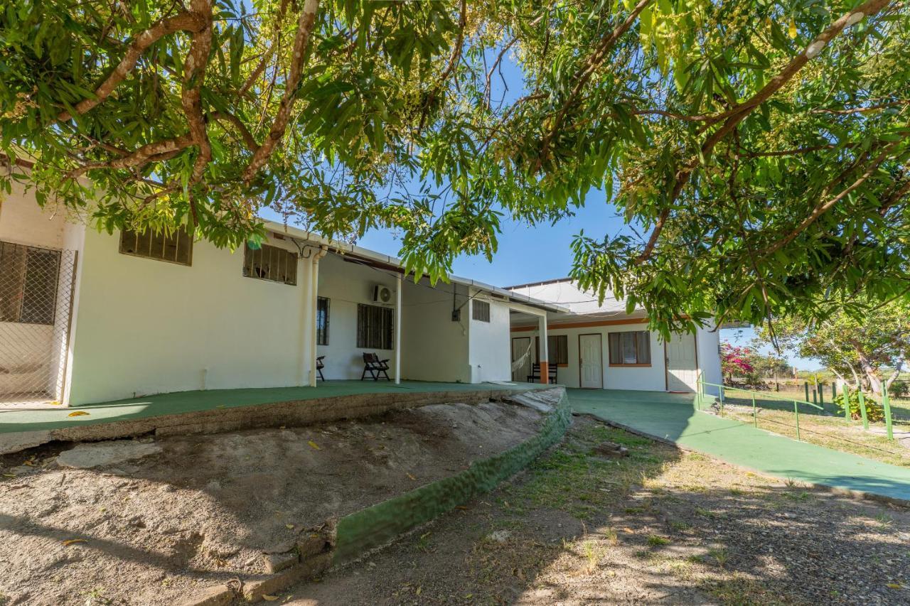 El Cocobolo Food&rest 6 Wifi Ac Pkg Gratis Bed & Breakfast