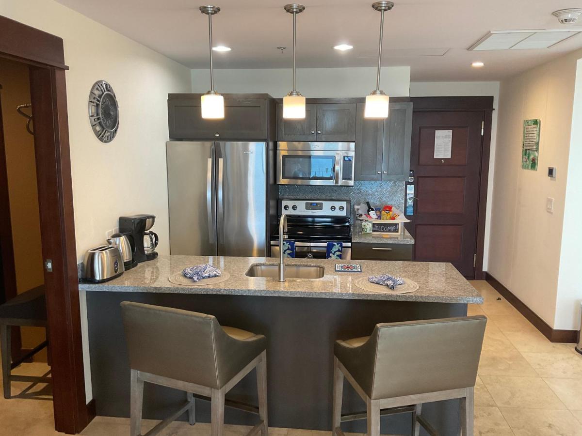 Oceanfront #1119 In A Luxury *