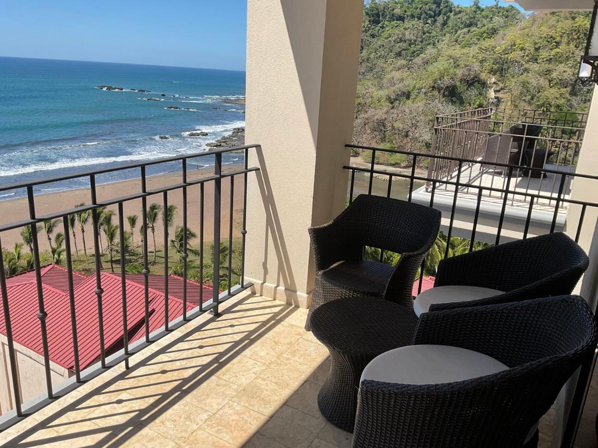 Apartment Oceanfront #1119 In A Luxury *