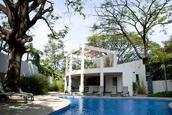 Pacific Park Aparthotel