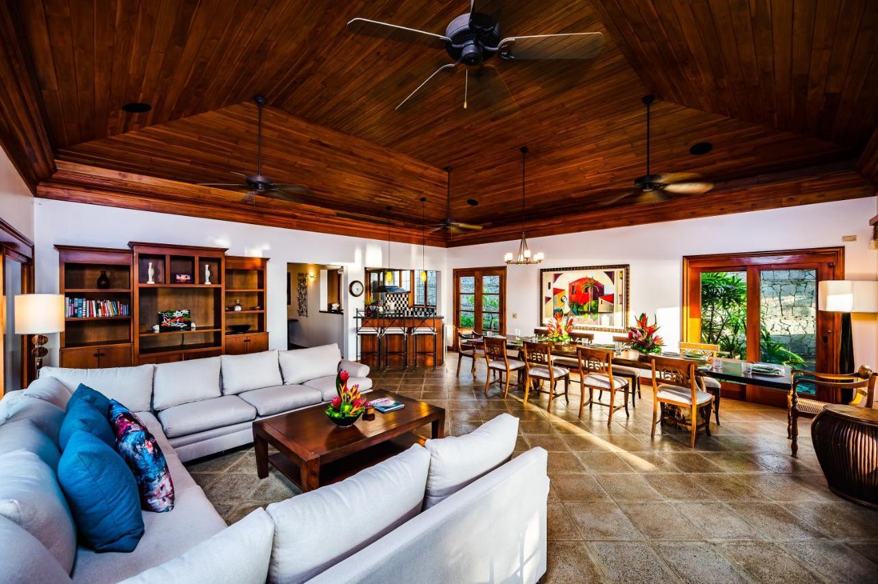Villa Casa Arrecife - 5bdr Beachfront - Ethereal Sunsets Tamarindo