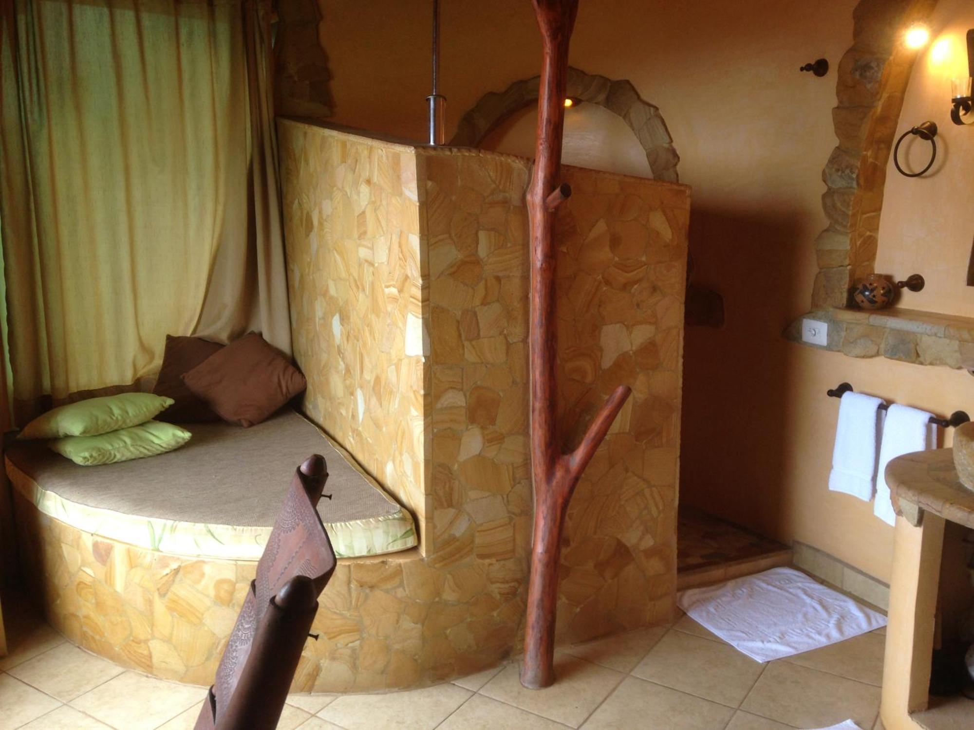 Mango Bed & Breakfast