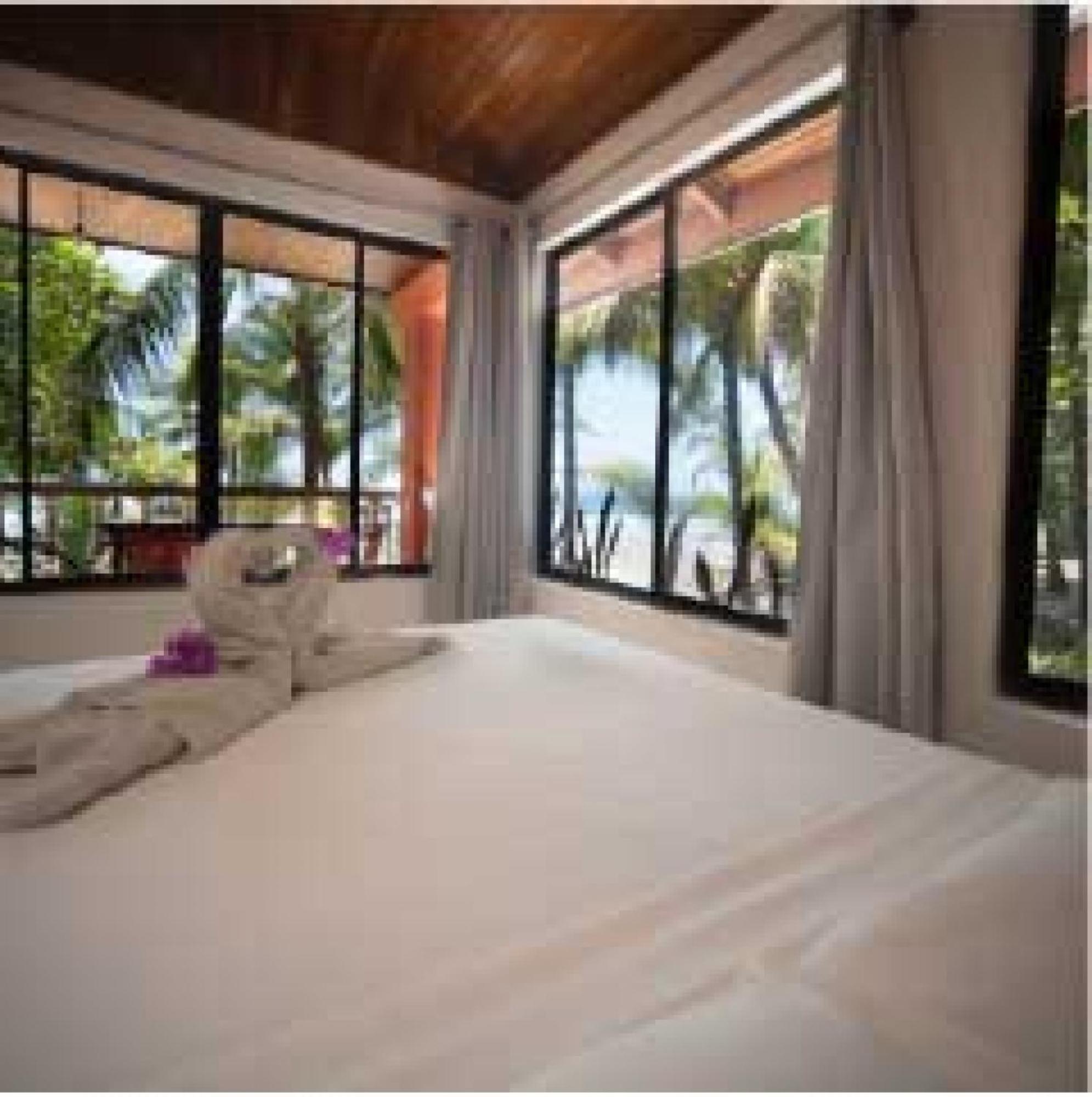 Front Bahia Hotel Samara