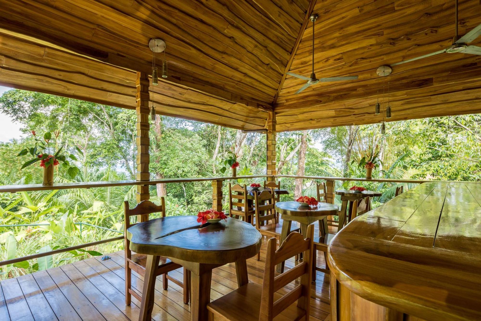 Getaway By Sandglass Hotel