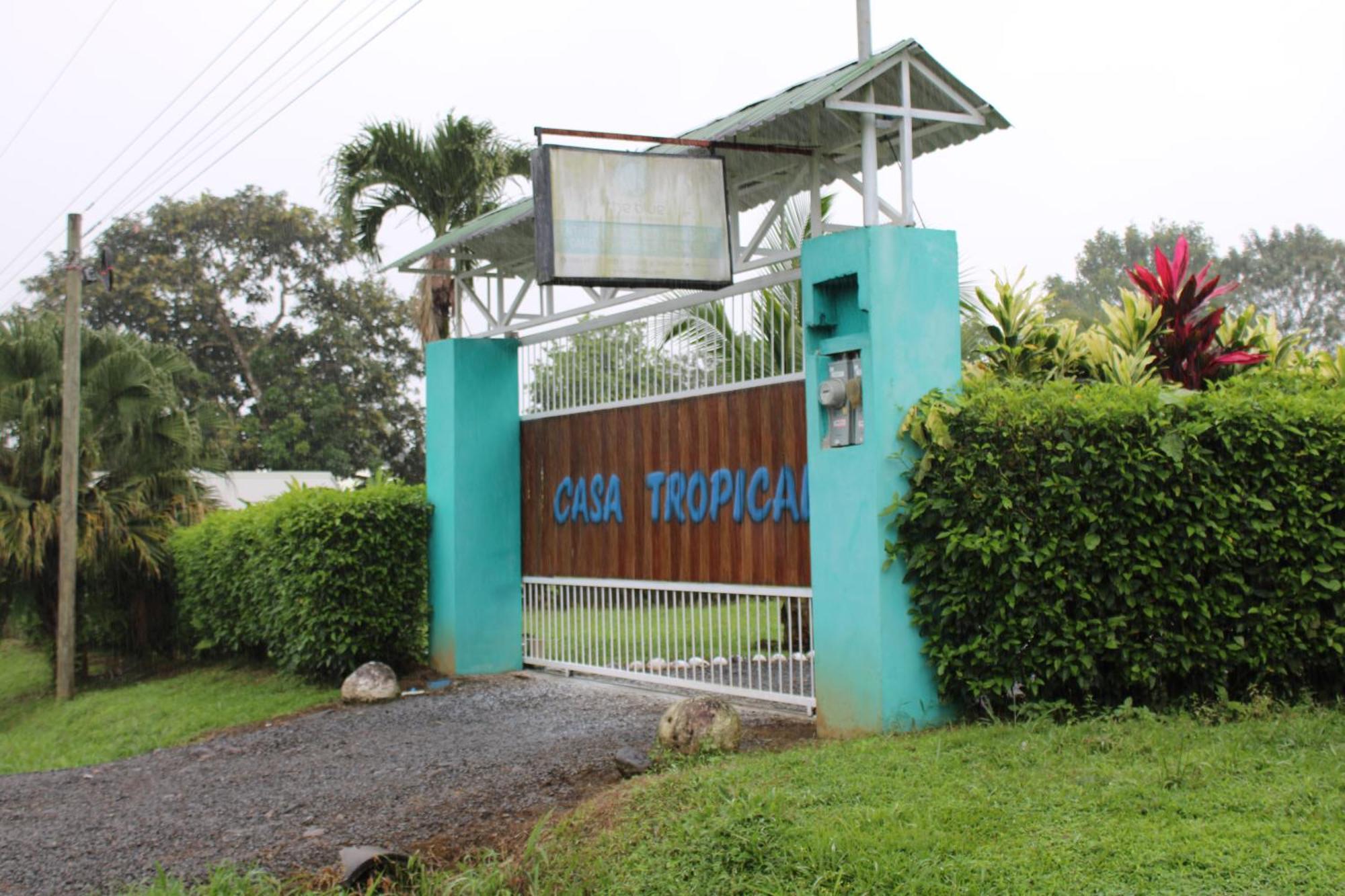 Casa Tropical Honey By The Blue La Fortuna
