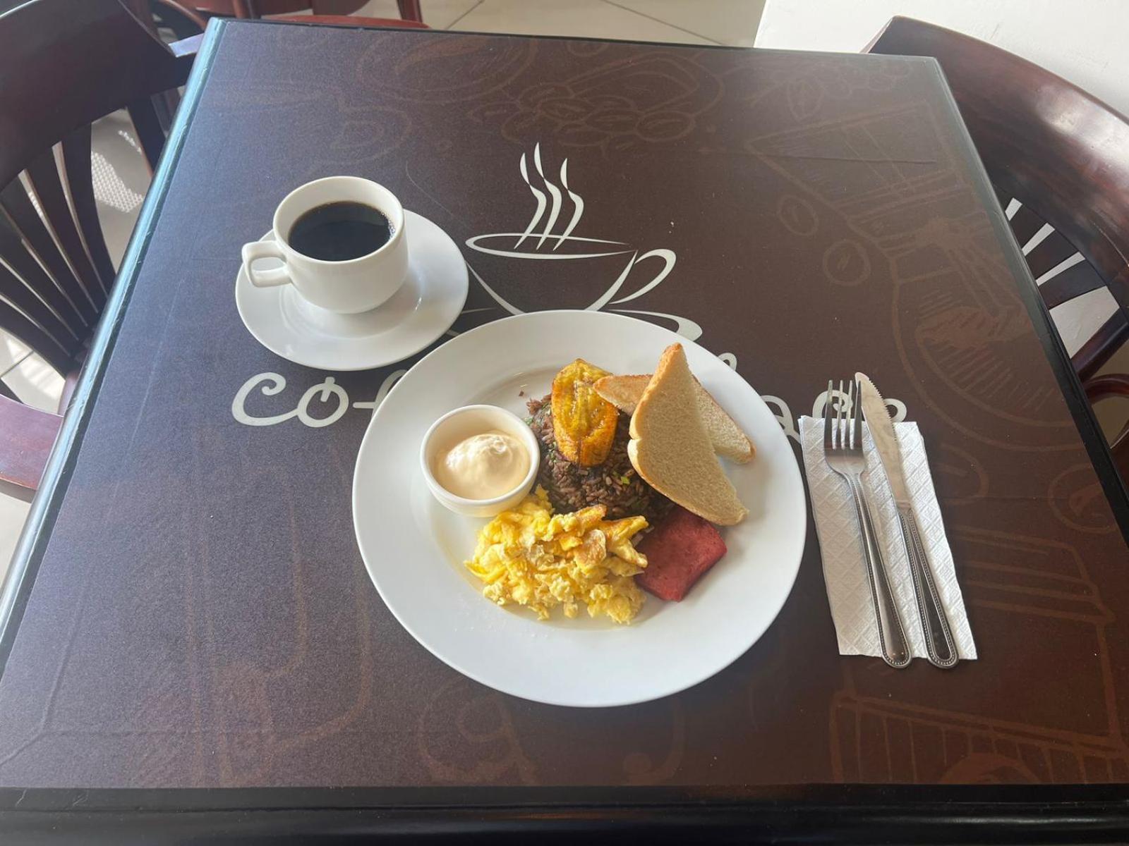 Altos De La Sabana Hotel