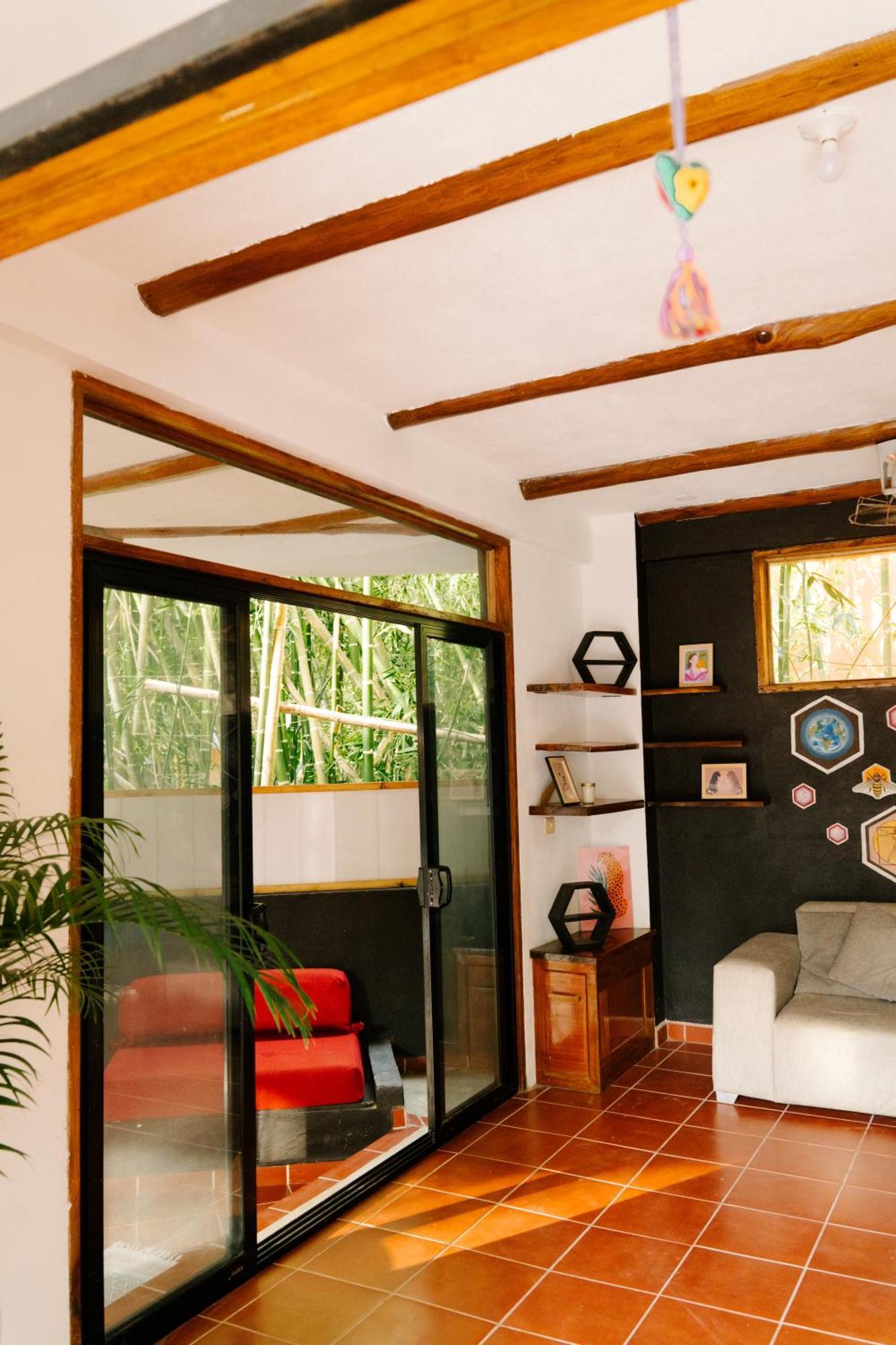 Salty Enthusiasts Share House & Playa Santa Teresa (Puntarenas)