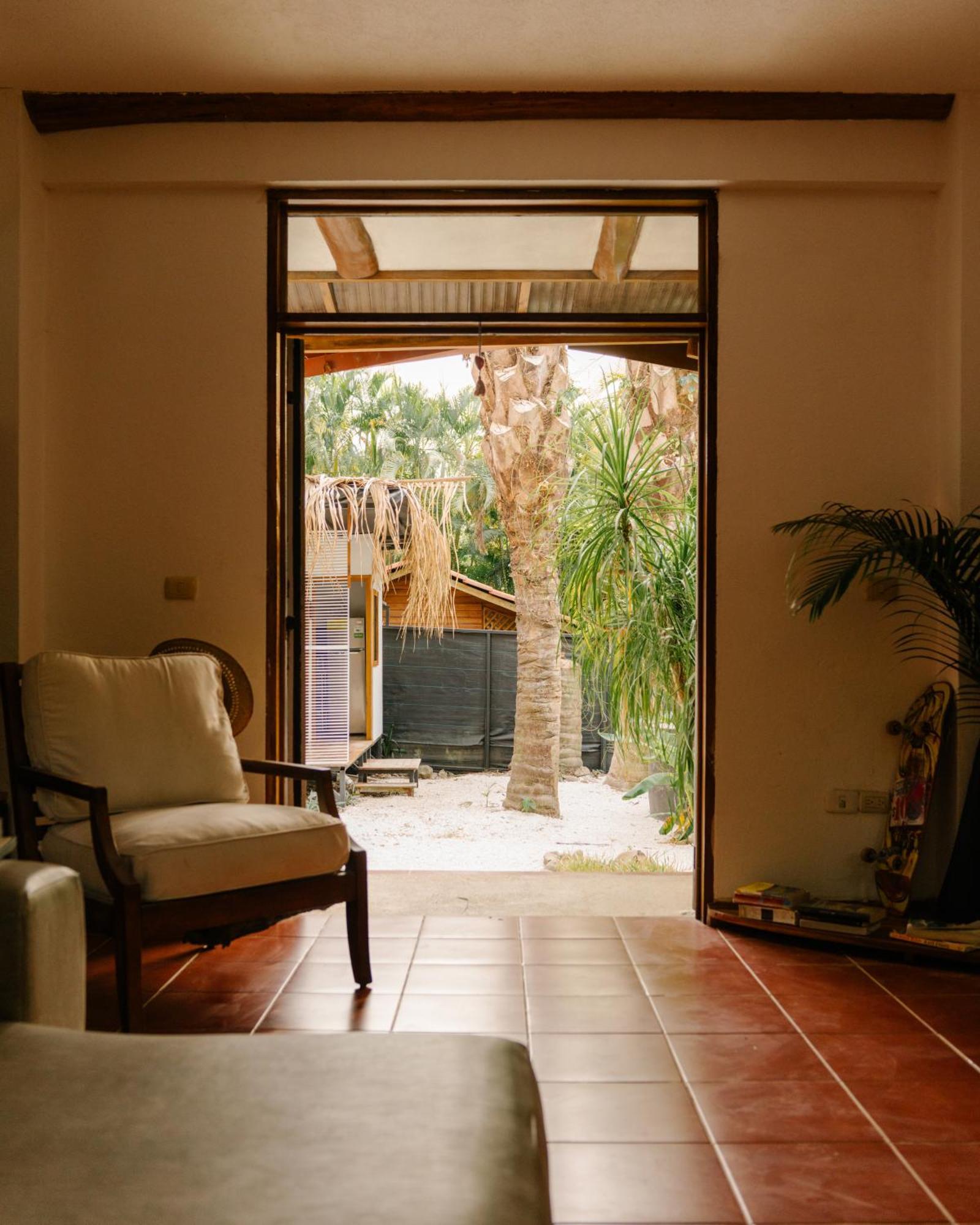 Hostel Salty Enthusiasts Share House &